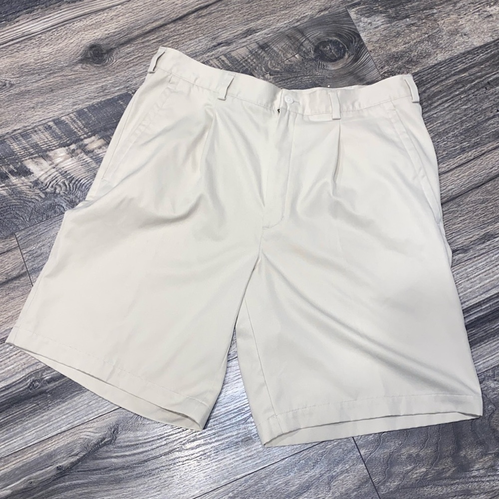 NIKE men’s shorts size 36